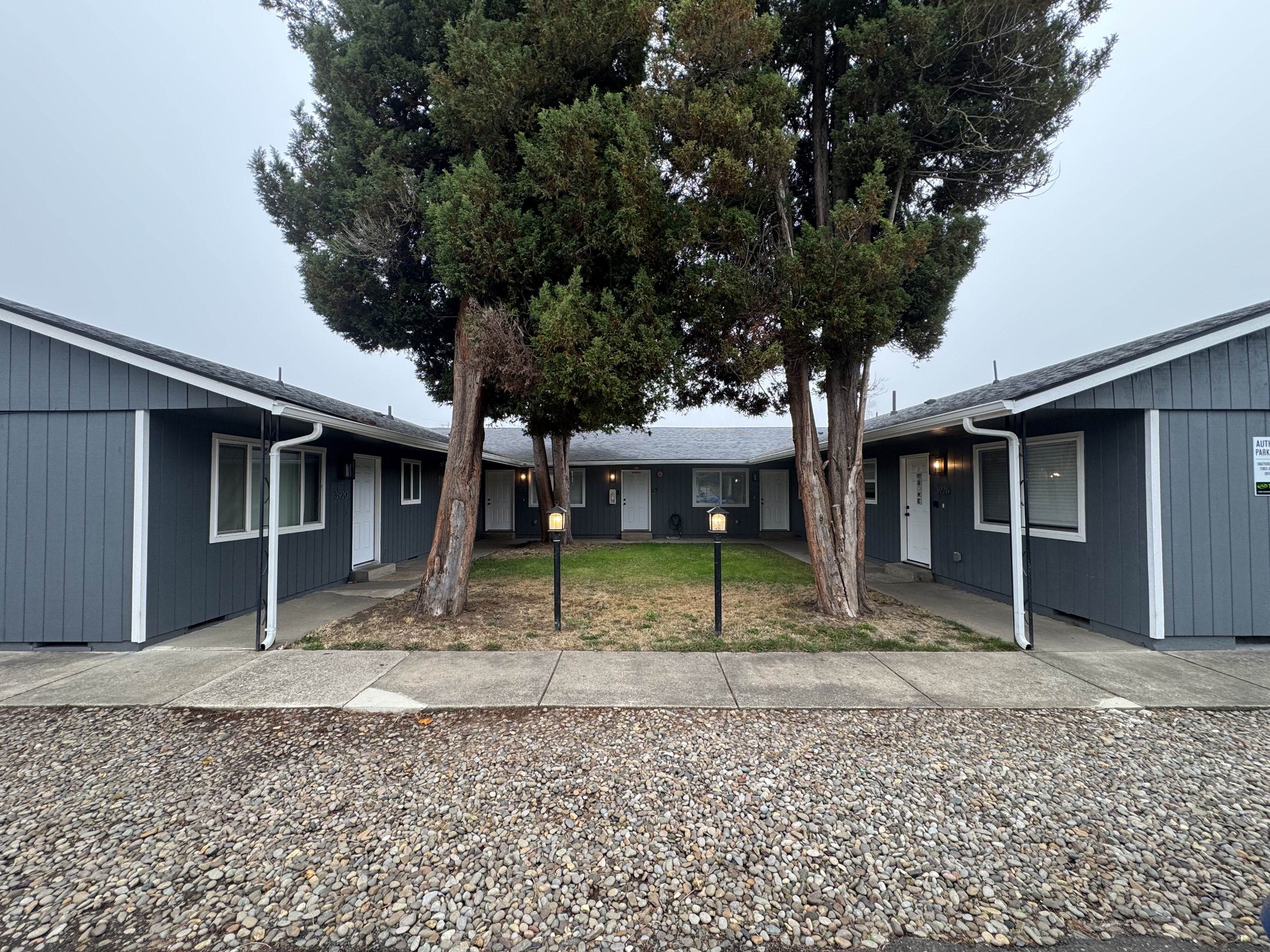 3922 Auburn Rd